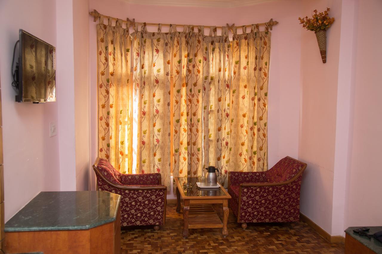 Hotel Satkar Residency - Riverside Old Manali Manāli Exterior foto